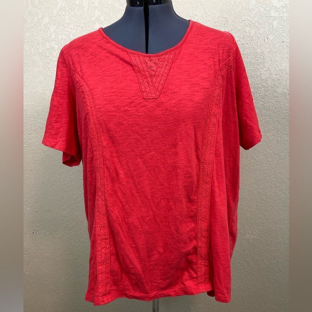 Catherine’s Final Cotton short sleeved top w/matching red crochet lace 22/24W